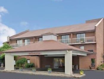 Hotel Days By Wyndham Cincinnati East