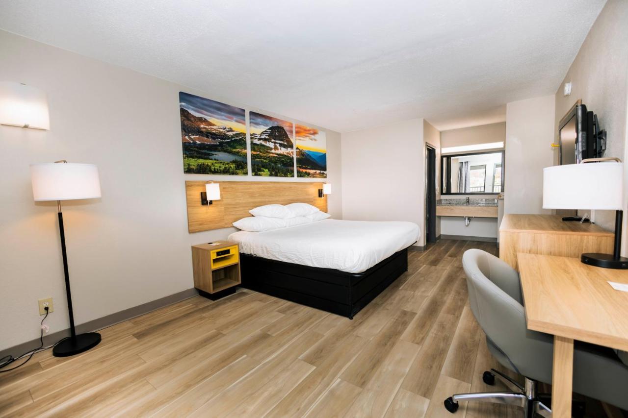 Days By Wyndham Cincinnati East Hotel 2*