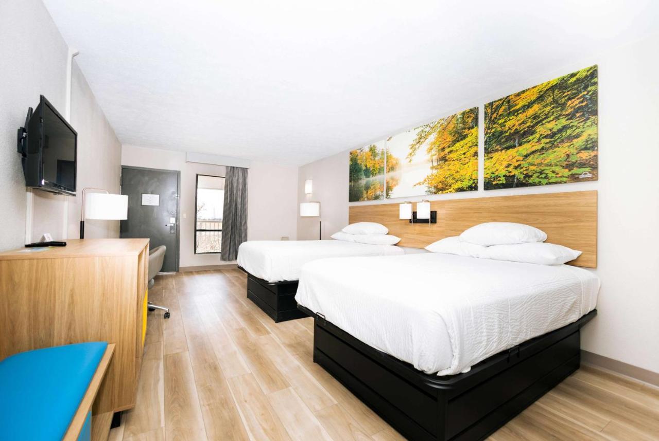 Days By Wyndham Cincinnati East Hotel Cherry Grove