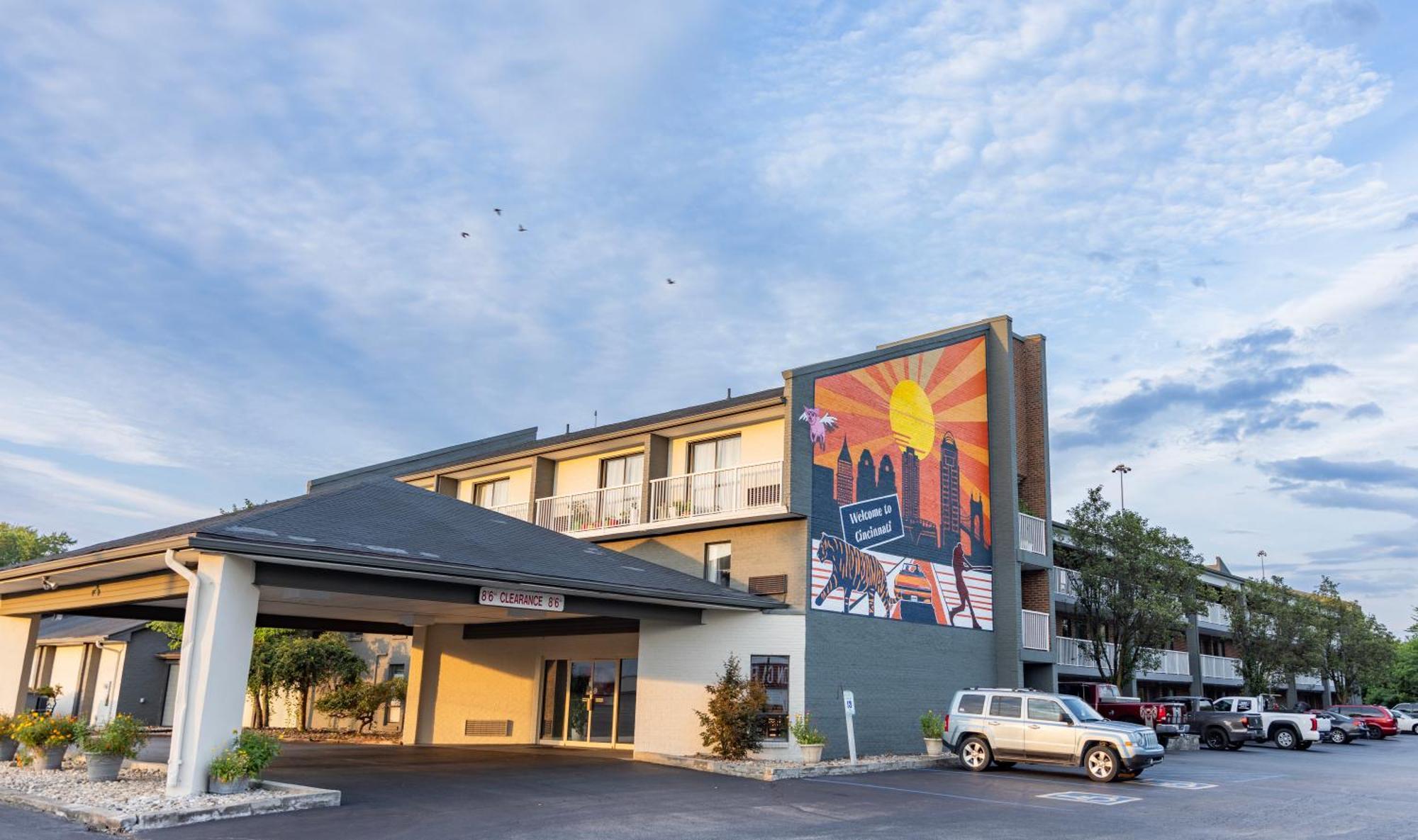 Hotel Days By Wyndham Cincinnati East Cherry Grove
