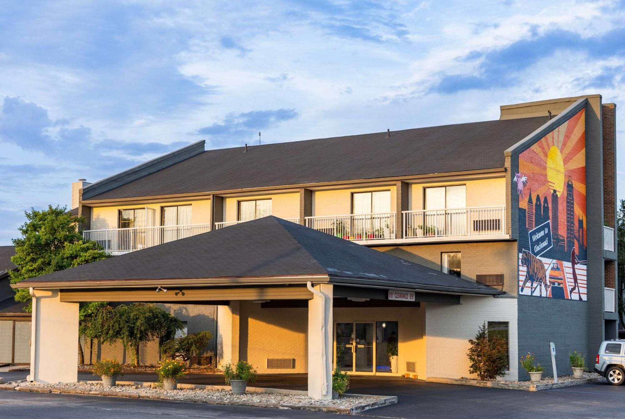 Days By Wyndham Cincinnati East Cherry Grove