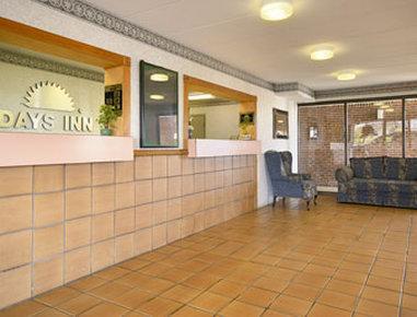 Days By Wyndham Cincinnati East Hotel 2*