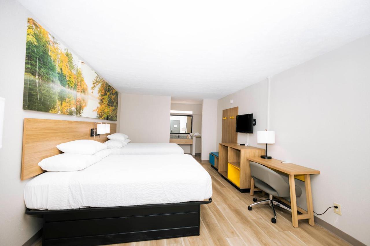 Days By Wyndham Cincinnati East Cherry Grove